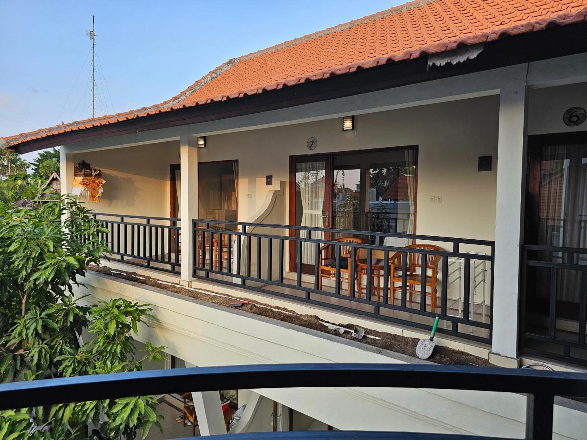 Tegalsari Guest House Canggu Eksteriør billede
