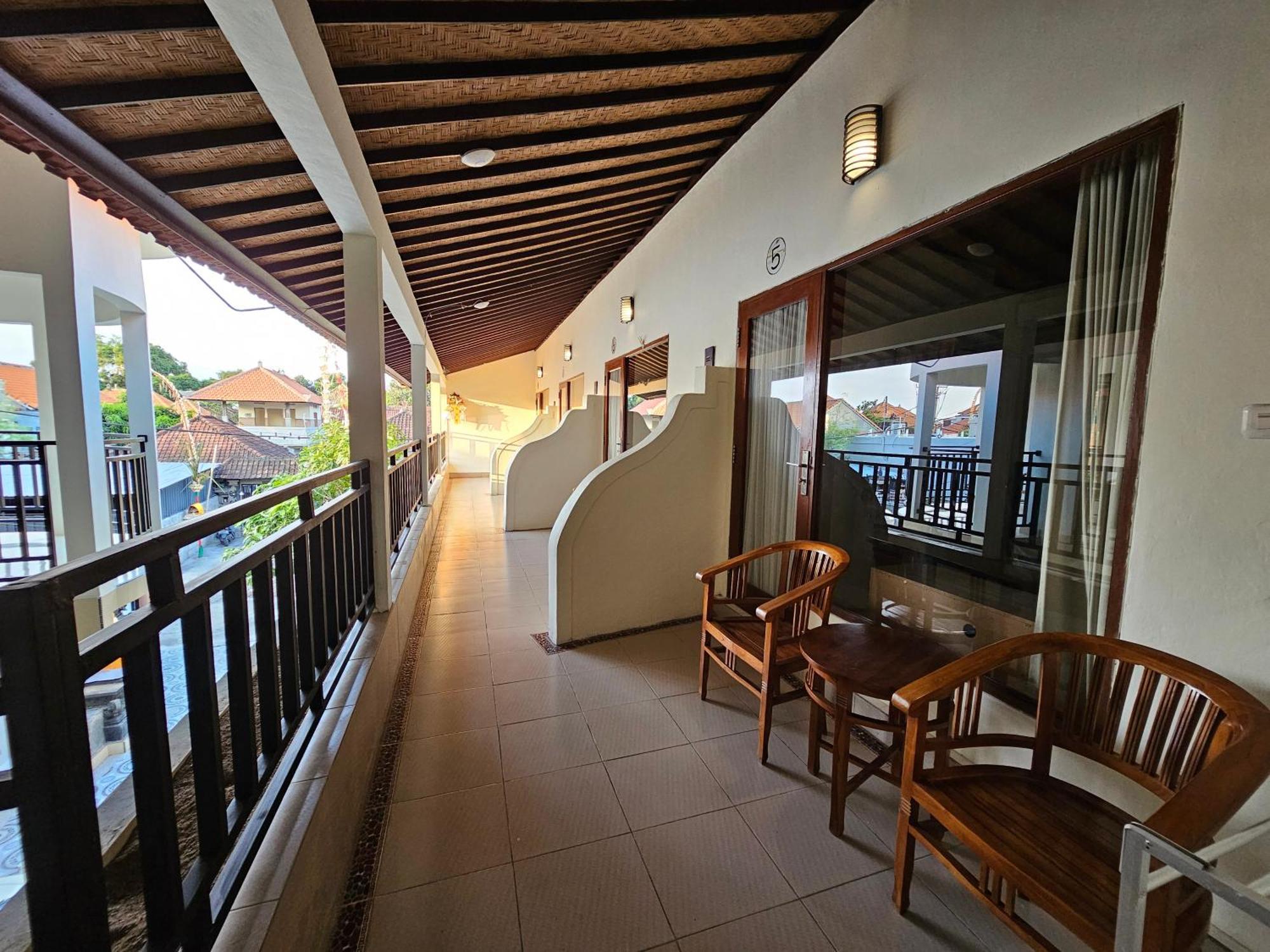 Tegalsari Guest House Canggu Eksteriør billede